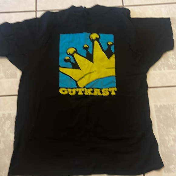OUTKAST TEE SHIRT - Picture 1 of 2